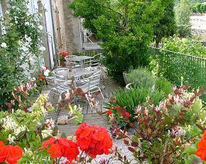 Holiday gite in South France with computer
	  